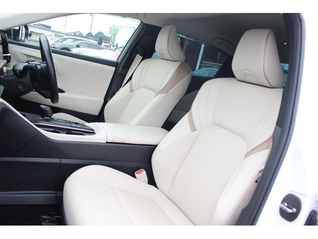 クラウンクロスオーバー Gレザーパッケージ 禁煙車 12.3型ナビ フルセグTV 全周囲カメラ 黒革シート レーダークルーズコントロール レーンキープアシスト 衝突軽減ブレーキ ETC2.0 電動リアゲート シートヒーター シートエアコン(39枚目)