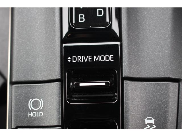 クラウンクロスオーバー Gレザーパッケージ 禁煙車 12.3型ナビ フルセグTV 全周囲カメラ 黒革シート レーダークルーズコントロール レーンキープアシスト 衝突軽減ブレーキ ETC2.0 電動リアゲート シートヒーター シートエアコン(60枚目)