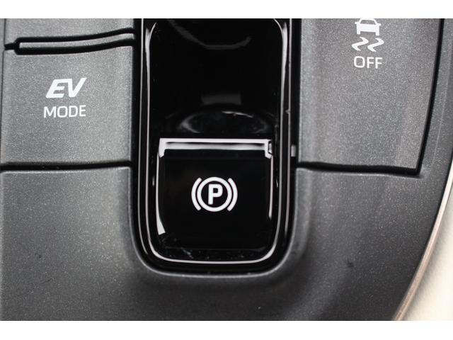 クラウンクロスオーバー Gレザーパッケージ 禁煙車 12.3型ナビ フルセグTV 全周囲カメラ 黒革シート レーダークルーズコントロール レーンキープアシスト 衝突軽減ブレーキ ETC2.0 電動リアゲート シートヒーター シートエアコン(61枚目)