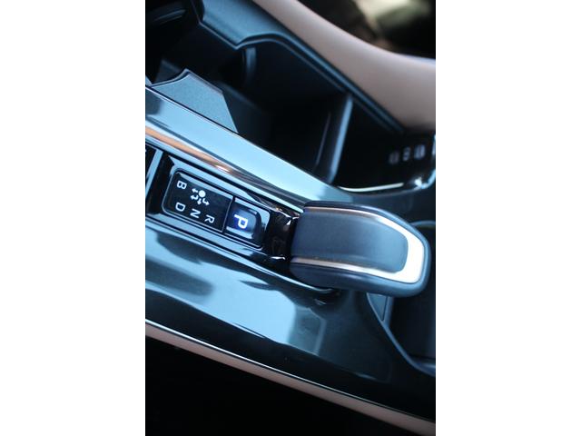 TOYOTA CROWN SPORT Z