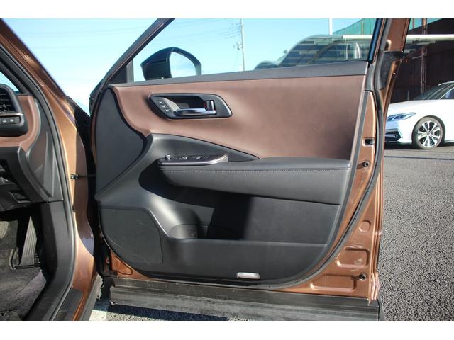 クラウンクロスオーバー Ｇアドバンスド・レザーパッケージ　禁煙車　純正１２．３型ナビ　フルセグＴＶ　全周囲カメラ　４眼ＬＥＤヘッドライト　電動リアゲート　レーダークルーズコントロール　ＥＴＣ２．０　衝突軽減ブレーキ　シートヒーター　シートエアコン　雹害車（34枚目）