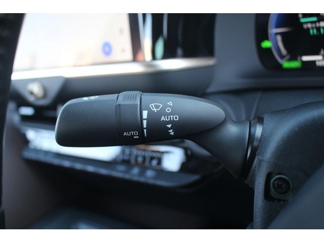 クラウンクロスオーバー Ｇアドバンスド・レザーパッケージ　禁煙車　純正１２．３型ナビ　フルセグＴＶ　全周囲カメラ　４眼ＬＥＤヘッドライト　電動リアゲート　レーダークルーズコントロール　ＥＴＣ２．０　衝突軽減ブレーキ　シートヒーター　シートエアコン　雹害車（49枚目）