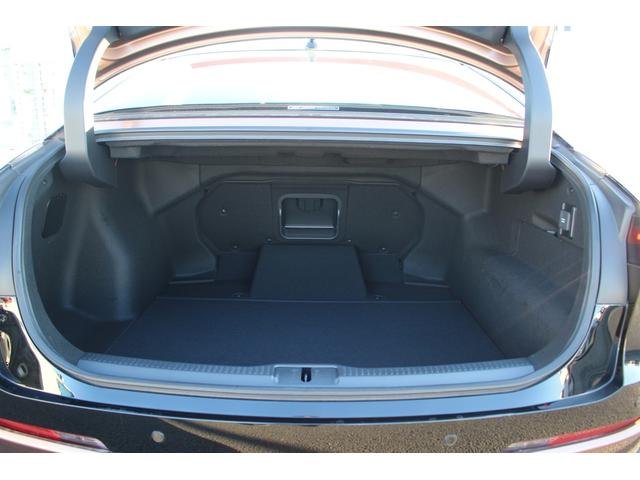 クラウンクロスオーバー Ｇアドバンスド・レザーパッケージ　禁煙車　純正１２．３型ナビ　フルセグＴＶ　全周囲カメラ　４眼ＬＥＤヘッドライト　電動リアゲート　レーダークルーズコントロール　ＥＴＣ２．０　衝突軽減ブレーキ　シートヒーター　シートエアコン　雹害車（73枚目）