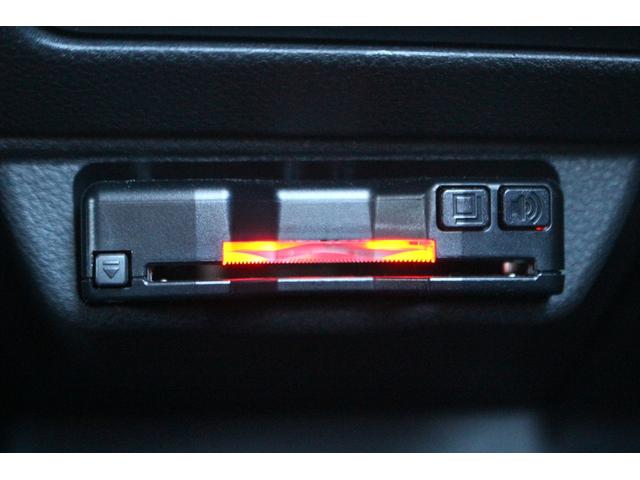 レヴォーグ ＳＴＩスポーツ　ＥＸ　禁煙車　純正１１．６インチ縦型ナビ　フルセグＴＶ　電動リアゲート　ハーマンカードンサウンド　ＬＥＤヘッドライト　レーダークルーズコントロール　ＥＴＣ　シートヒーター　クリアランスソナー　スマートキー（6枚目）