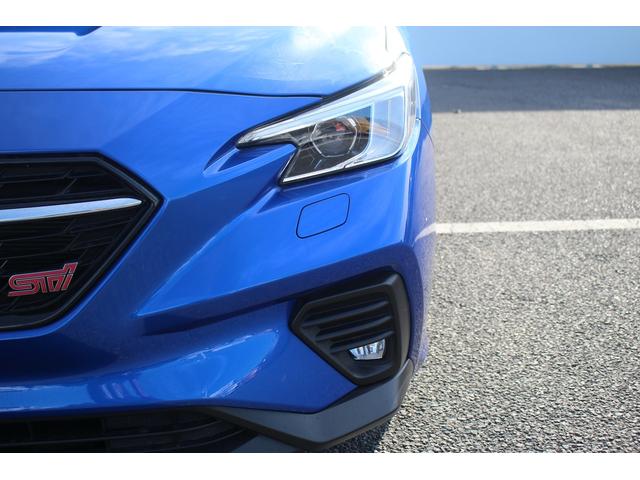 レヴォーグ ＳＴＩスポーツ　ＥＸ　禁煙車　純正１１．６インチ縦型ナビ　フルセグＴＶ　電動リアゲート　ハーマンカードンサウンド　ＬＥＤヘッドライト　レーダークルーズコントロール　ＥＴＣ　シートヒーター　クリアランスソナー　スマートキー（24枚目）