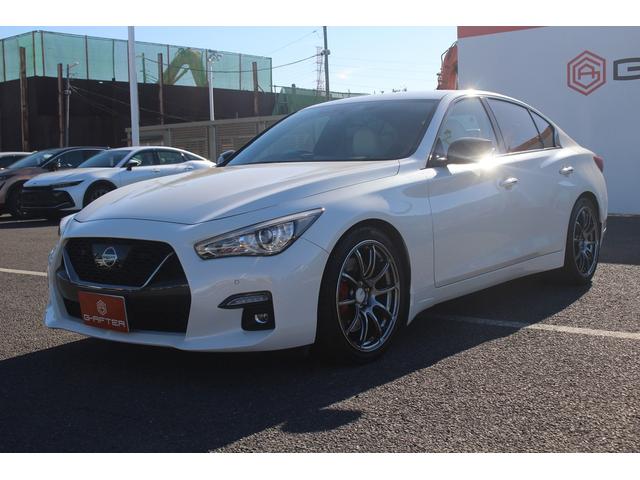 スカイライン 400R 禁煙車 ADVANRacing19インチホイール 柿本改マフラー 純正ツインディスプレイナビ フルセグTV 全周囲カメラ ETC2.0 BOSEサウンド シートヒーター スマートキー BSM(9枚目)