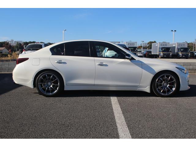 スカイライン 400R 禁煙車 ADVANRacing19インチホイール 柿本改マフラー 純正ツインディスプレイナビ フルセグTV 全周囲カメラ ETC2.0 BOSEサウンド シートヒーター スマートキー BSM(14枚目)