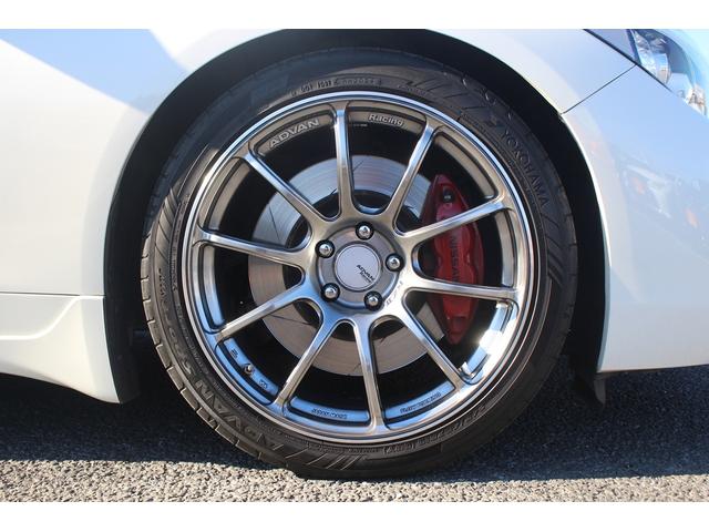 スカイライン 400R 禁煙車 ADVANRacing19インチホイール 柿本改マフラー 純正ツインディスプレイナビ フルセグTV 全周囲カメラ ETC2.0 BOSEサウンド シートヒーター スマートキー BSM(15枚目)