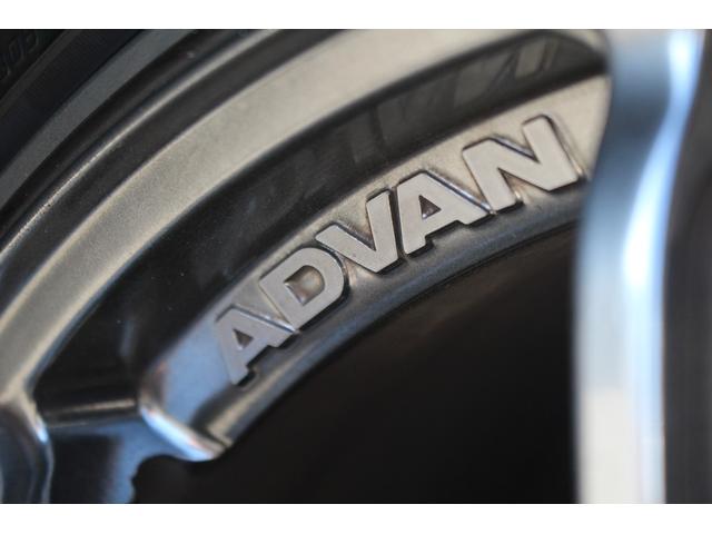 スカイライン 400R 禁煙車 ADVANRacing19インチホイール 柿本改マフラー 純正ツインディスプレイナビ フルセグTV 全周囲カメラ ETC2.0 BOSEサウンド シートヒーター スマートキー BSM(37枚目)