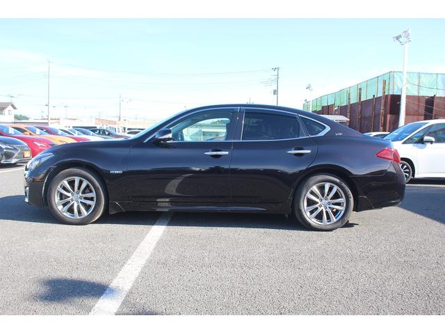 フーガハイブリッド VIP 後期型 純正8インチナビ フルセグTV 全周囲カメラ 黒革シート LEDヘッドライト スマートキー レーダークルーズコントロール ETC シートヒーター シートエアコン Bluetooth接続(10枚目)