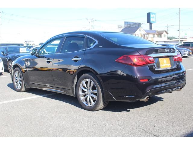 フーガハイブリッド VIP 後期型 純正8インチナビ フルセグTV 全周囲カメラ 黒革シート LEDヘッドライト スマートキー レーダークルーズコントロール ETC シートヒーター シートエアコン Bluetooth接続(11枚目)