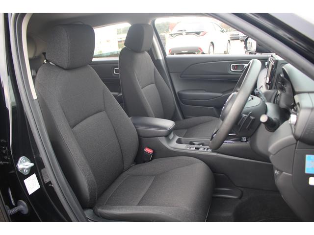 ヴェゼル ｅ：ＨＥＶ　Ｘ　禁煙車　カロッツェリア７インチナビ　ホンダセンシング　ＬＥＤヘッドライト　両側電動スライド　バックカメラ　純正１６インチアルミ　レンタカーアップ　レーンキープアシスト　ダウンヒルアシストコントロール（42枚目）