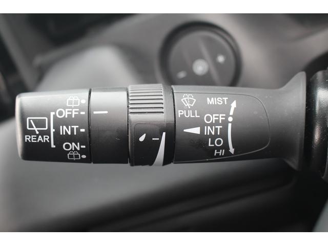 ヴェゼル ｅ：ＨＥＶ　Ｘ　禁煙車　カロッツェリア７インチナビ　ホンダセンシング　ＬＥＤヘッドライト　両側電動スライド　バックカメラ　純正１６インチアルミ　レンタカーアップ　レーンキープアシスト　ダウンヒルアシストコントロール（53枚目）