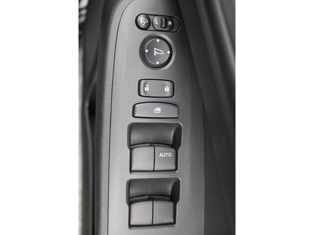 ヴェゼル ｅ：ＨＥＶ　Ｘ　禁煙車　カロッツェリア７インチナビ　ホンダセンシング　ＬＥＤヘッドライト　両側電動スライド　バックカメラ　純正１６インチアルミ　レンタカーアップ　レーンキープアシスト　ダウンヒルアシストコントロール（72枚目）