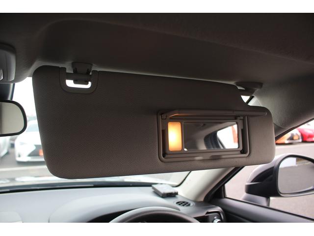 ヴェゼル ｅ：ＨＥＶ　Ｘ　禁煙車　カロッツェリア７インチナビ　ホンダセンシング　ＬＥＤヘッドライト　両側電動スライド　バックカメラ　純正１６インチアルミ　レンタカーアップ　レーンキープアシスト　ダウンヒルアシストコントロール（75枚目）