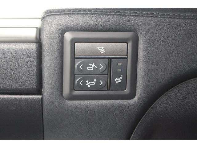 アルファードハイブリッド ＳＲ　Ｃパッケージ　禁煙車　フルモデリスタエアロ　純正１０．３インチナビ　フルセグＴＶ　黒革シート　後席モニター　電動リアゲート　ＥＴＣ２．０　両側電動スライドドア　バックカメラ　レーダークルーズコントロール（68枚目）