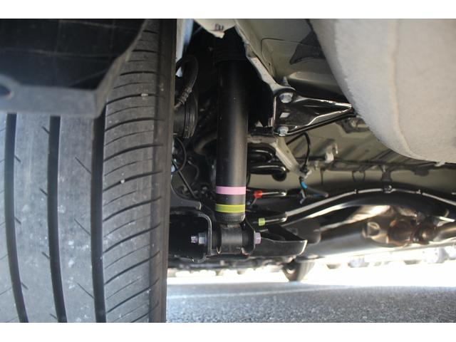 ノア Ｘ　禁煙車　純正８インチナビ　バックカメラ　トヨタセーフティーセンス　電動スライドドア　レーダークルーズコントロール　ＬＥＤヘッドライト　ＥＴＣ　スマートキー　三列シート　パーキングアシスト（32枚目）