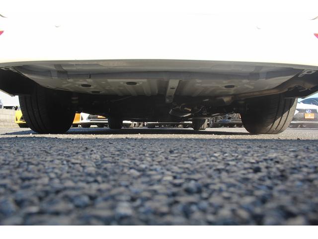 ノア Ｘ　禁煙車　純正８インチナビ　バックカメラ　トヨタセーフティーセンス　電動スライドドア　レーダークルーズコントロール　ＬＥＤヘッドライト　ＥＴＣ　スマートキー　三列シート　パーキングアシスト（33枚目）