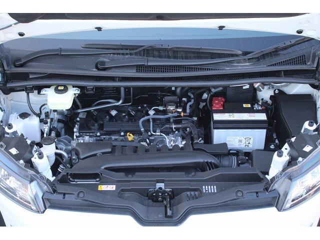 ノア Ｘ　禁煙車　純正８インチナビ　バックカメラ　トヨタセーフティーセンス　電動スライドドア　レーダークルーズコントロール　ＬＥＤヘッドライト　ＥＴＣ　スマートキー　三列シート　パーキングアシスト（78枚目）