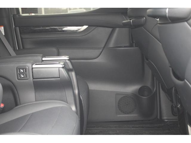 アルファード ２．５Ｓ　Ｃパッケージ　後期型　禁煙車　純正９インチナビ　フルセグＴＶ　温冷黒革シート　バックカメラ　両側電動スライドドア　電動リアゲート　レーダークルーズコントロール　ＥＴＣ２．０　クリアランスソナー　衝突軽減（35枚目）