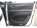 P 後期型/禁煙車/10.1インチ純正ナビ/フルセグTV/ナビ取付パッケージ2/両側電動スライドドア/パワーバックドア/前席シートヒーター/ビルトインETC/バックカメラ/衝突軽減機能/LEDヘッドライト(30枚目)