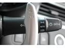 P 後期型/禁煙車/10.1インチ純正ナビ/フルセグTV/ナビ取付パッケージ2/両側電動スライドドア/パワーバックドア/前席シートヒーター/ビルトインETC/バックカメラ/衝突軽減機能/LEDヘッドライト(61枚目)