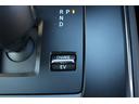 ナチュラルモノトーン　禁煙車　純正８．８型ナビ　フルセグＴＶ　アラウンドビューモニター　ＢＯＳＥサウンドシステム　アダプティブクルーズコントール　衝突軽減ブレーキ　シートヒーター　ＥＴＣ　ＬＥＤヘッドライト（53枚目）