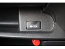 ハイエースバン ロングスーパーＧＬ　ダークプライムＳ　ワンオーナー　後期型　禁煙車　ナビ　バックカメラ　ハーフレザーシート　ＬＥＤヘッドライト　オートクルーズコントロール　電動格納ドアミラー　オートライト　衝突軽減ブレーキ　スマートキー　プッシュスタート（7枚目）