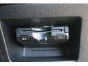 ヴィッツ RS G’s 後期型 禁煙車 5MT 純正17インチアルミホイール HIDヘッドライト 電動格納ミラ- オートライト ETC フォグライト キーレスエントリー LEDイルミネーションビーム(6枚目)