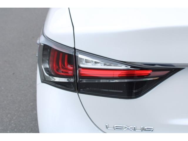 ＧＳ ＧＳ３００ｈ　Ｉパッケージ　茶革シート／純正ナビ／地デジ／バックカメラ／衝突軽減／レーダークルーズ／シートヒーター／三眼ＬＥＤ／（16枚目）