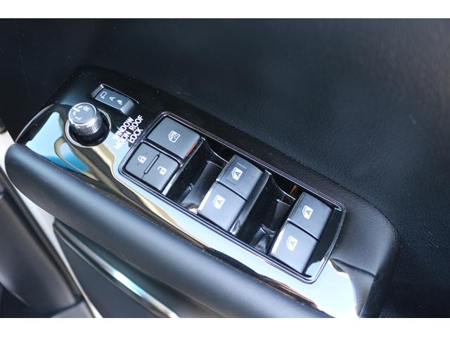 アルファード ２．５Ｓ　Ｃパッケージ　アルパイン１１型ナビ／地デジ／黒革シート／バックカメラ／両側電動スライドドア／サンルーフ／後席モニター／温冷シート（46枚目）
