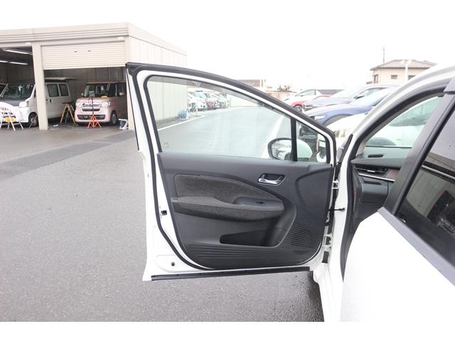 同業者様への販売はお断りさせていただきます。　車検無し車両の場合は、車検を取得したお支払い総額で表示しております。