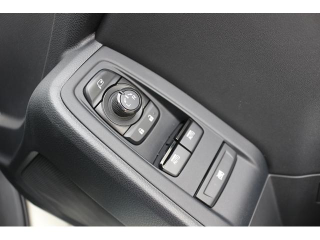 ＧＲ８６ ＲＺ　６ＭＴ／ＧＲエアロ／４本出しマフラー／カーボンボンネット／純正８型ナビ／地デジ／バックカメラ／純正１８ＡＷ／（45枚目）