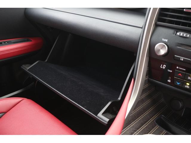 ＲＸ ＲＸ４５０ｈ　Ｆスポーツ　後期型／１オーナー／３眼ＬＥＤヘッドライト／赤革／１２．３型ナビ／地デジ／バックカメラ衝突軽減ブレーキ／（64枚目）