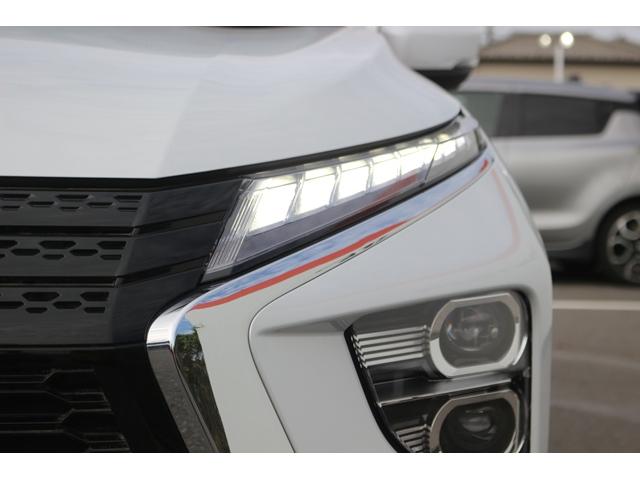 エクリプスクロスPHEV P 純正ナビ フルセグ 全周囲カメラ 衝突軽減 レーダークルーズ シートヒーター LEDヘッドライト ETC 純正AW パドルシフト 障害物センサー 電子パーキング 電動格納ミラー ドアバイザー(17枚目)