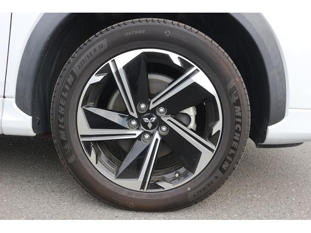 エクリプスクロスPHEV P 純正ナビ フルセグ 全周囲カメラ 衝突軽減 レーダークルーズ シートヒーター LEDヘッドライト ETC 純正AW パドルシフト 障害物センサー 電子パーキング 電動格納ミラー ドアバイザー(26枚目)