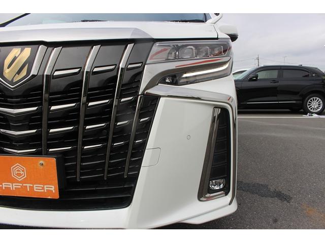 アルファード ２．５Ｓ　タイプゴールド　禁煙車　サンルーフ　後席モニター　純正９型ナビ　バックカメラ　衝突軽減　レーダークルーズ　３眼ＬＥＤヘッドライト　電動リアゲート　両側電動スライドドア　ＥＴＣ　ハーフレザー　クリアランスソナー（16枚目）