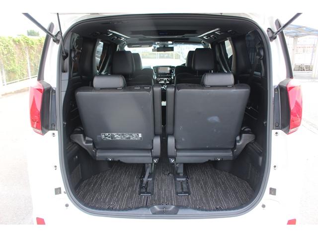 アルファード ２．５Ｓ　タイプゴールド　禁煙車　サンルーフ　後席モニター　純正９型ナビ　バックカメラ　衝突軽減　レーダークルーズ　３眼ＬＥＤヘッドライト　電動リアゲート　両側電動スライドドア　ＥＴＣ　ハーフレザー　クリアランスソナー（33枚目）