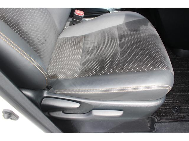 アルファード ２．５Ｓ　タイプゴールド　禁煙車　サンルーフ　後席モニター　純正９型ナビ　バックカメラ　衝突軽減　レーダークルーズ　３眼ＬＥＤヘッドライト　電動リアゲート　両側電動スライドドア　ＥＴＣ　ハーフレザー　クリアランスソナー（37枚目）