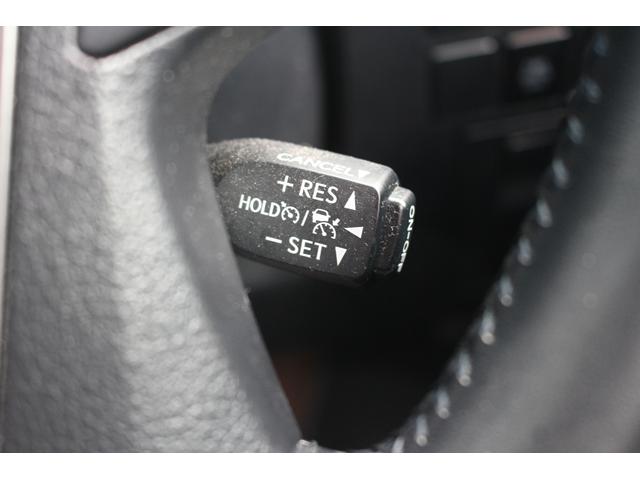 アルファード ２．５Ｓ　タイプゴールド　禁煙車　サンルーフ　後席モニター　純正９型ナビ　バックカメラ　衝突軽減　レーダークルーズ　３眼ＬＥＤヘッドライト　電動リアゲート　両側電動スライドドア　ＥＴＣ　ハーフレザー　クリアランスソナー（49枚目）