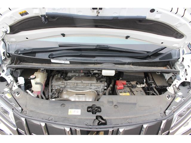 アルファード ２．５Ｓ　タイプゴールド　禁煙車　サンルーフ　後席モニター　純正９型ナビ　バックカメラ　衝突軽減　レーダークルーズ　３眼ＬＥＤヘッドライト　電動リアゲート　両側電動スライドドア　ＥＴＣ　ハーフレザー　クリアランスソナー（70枚目）