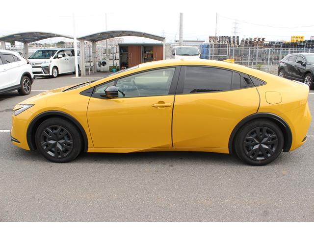 プリウス Ｇ　純正ディスプレイオーデイオ／地デジ／全周囲カメラ／シートヒーター／衝突軽減／レーダークルーズ／ＬＥＤヘッドライト／ＥＴＣ２．０／シートヒーター／プッシュスタート／Ｂｌｕｅｔｏｏｔｈ接続／（11枚目）