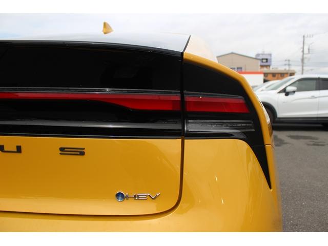 プリウス Ｇ　純正ディスプレイオーデイオ／地デジ／全周囲カメラ／シートヒーター／衝突軽減／レーダークルーズ／ＬＥＤヘッドライト／ＥＴＣ２．０／シートヒーター／プッシュスタート／Ｂｌｕｅｔｏｏｔｈ接続／（13枚目）