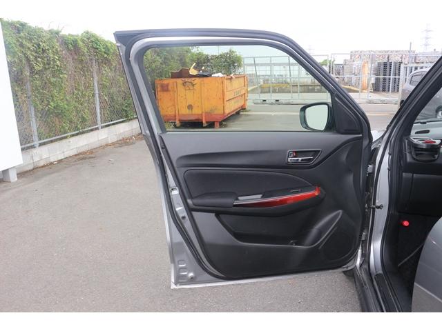 スイフトスポーツ ベースグレード　禁煙車　ユーザー買取車　１オーナー　Ｒ４登録　ディーラーオプション８型ナビ　フルセグ　バックカメラ　衝突軽減ブレーキ　レーダークルーズコントロール　シートヒーター　デジタルインナーミラー　純正１７ＡＷ（40枚目）