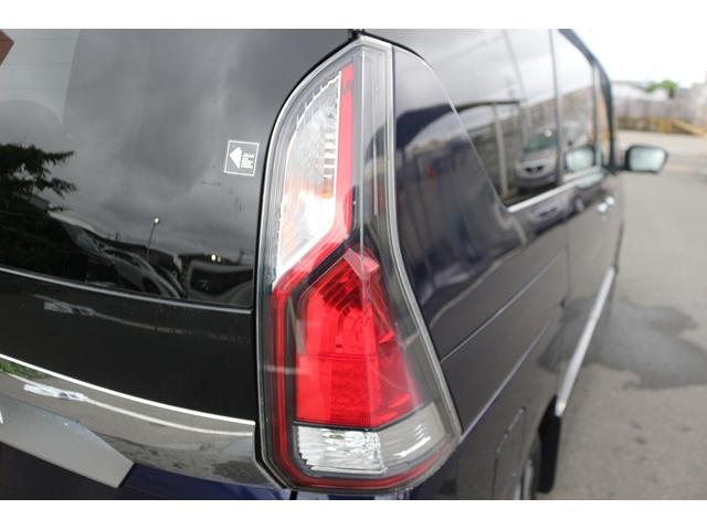 セレナ ハイウェイスター　ＶセレクションＩＩ　プロパイロット　純正９インチナビ　ＴＶ　アラウンドビューモニター　両側パワースライドドア　ＬＥＤヘッドライト　純正１６インチＡＷ　ＥＴＣ（19枚目）