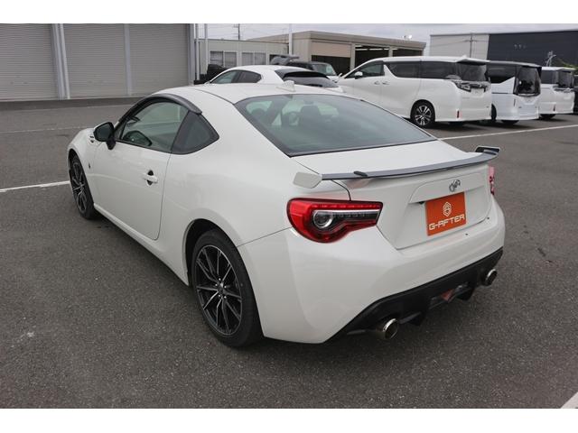 ８６ ＧＴリミテッド　ワンオーナー／社外ナビ／地デジ／バックカメラ／クルーズコントロール／ＥＴＣ／シートヒーター／純正１７ＡＷ／ＬＥＤヘッドライト／プッシュスタート／電動格納ドアミラー／Ｂｌｕｅｔｏｏｔｈ接続／禁煙車（13枚目）