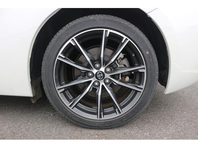 ８６ ＧＴリミテッド　ワンオーナー／社外ナビ／地デジ／バックカメラ／クルーズコントロール／ＥＴＣ／シートヒーター／純正１７ＡＷ／ＬＥＤヘッドライト／プッシュスタート／電動格納ドアミラー／Ｂｌｕｅｔｏｏｔｈ接続／禁煙車（28枚目）