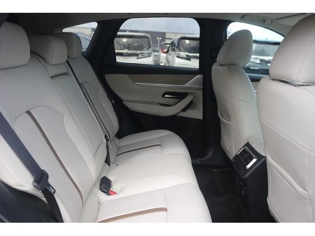 ＣＸ－６０ ＸＤ　エクスクルーシブモード　白革シート／純正１２．３型ナビ／地デジ／全周囲カ衝突軽衝ブレーキ／レーダークルーズコントロール／ＬＥＤヘッドライト／シートヒーター／シートベンチレーション／禁煙車／純正アルミホイール／（36枚目）
