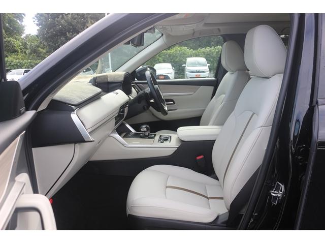 ＣＸ－６０ ＸＤ　エクスクルーシブモード　白革シート／純正１２．３型ナビ／地デジ／全周囲カ衝突軽衝ブレーキ／レーダークルーズコントロール／ＬＥＤヘッドライト／シートヒーター／シートベンチレーション／禁煙車／純正アルミホイール／（40枚目）