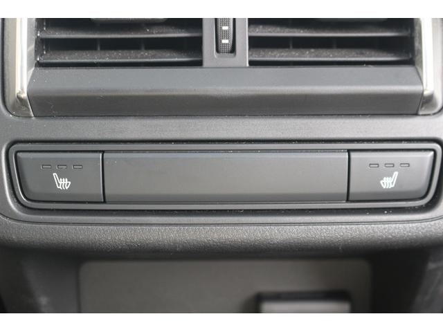 ＣＸ－６０ ＸＤ　エクスクルーシブモード　白革シート／純正１２．３型ナビ／地デジ／全周囲カ衝突軽衝ブレーキ／レーダークルーズコントロール／ＬＥＤヘッドライト／シートヒーター／シートベンチレーション／禁煙車／純正アルミホイール／（63枚目）